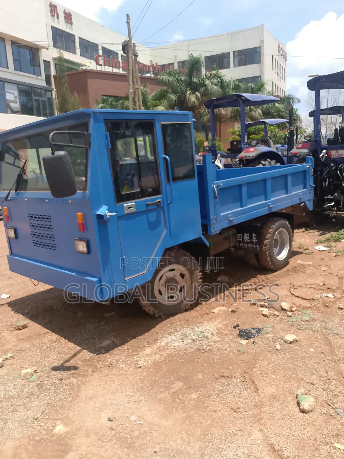Heavy Duty Truck