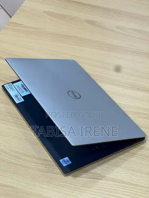 New Laptop Dell XPS 13 7390 16GB Intel Core i7 SSD 512GB