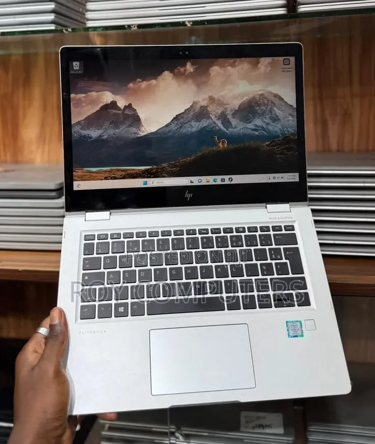 New Laptop HP EliteBook 1030 G1 8GB Intel Core i5 SSD 256GB
