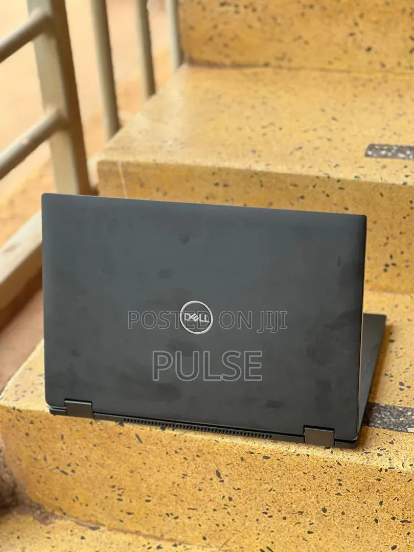 Laptop Dell Latitude 7390 8GB Intel Core i5 SSD 256GB
