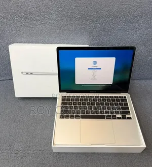 New Laptop Apple MacBook Air 2020 8GB Apple M1 SSD 256GB