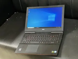Laptop Dell Inspiron 7566 8GB Intel Core i5 SSHD (Hybrid) 512GB