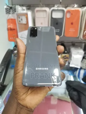 New Samsung Galaxy S20 128 GB Gray