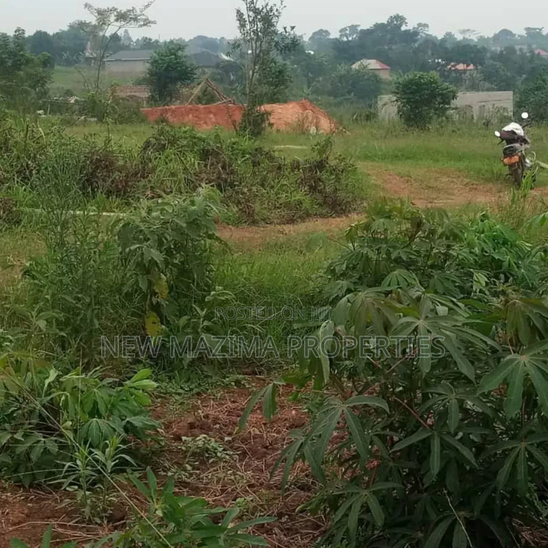 Affordable Plot With Private Mile Land Title on Table on Forced Sale