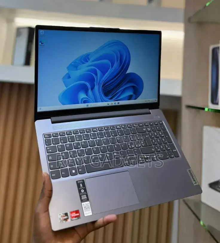 New Laptop Lenovo IdeaPad S10-3 8GB AMD Ryzen 3 SSD 256GB