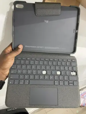 iPad Pro (11-Inch) Folio Touch Keyboard Case With Touchpad