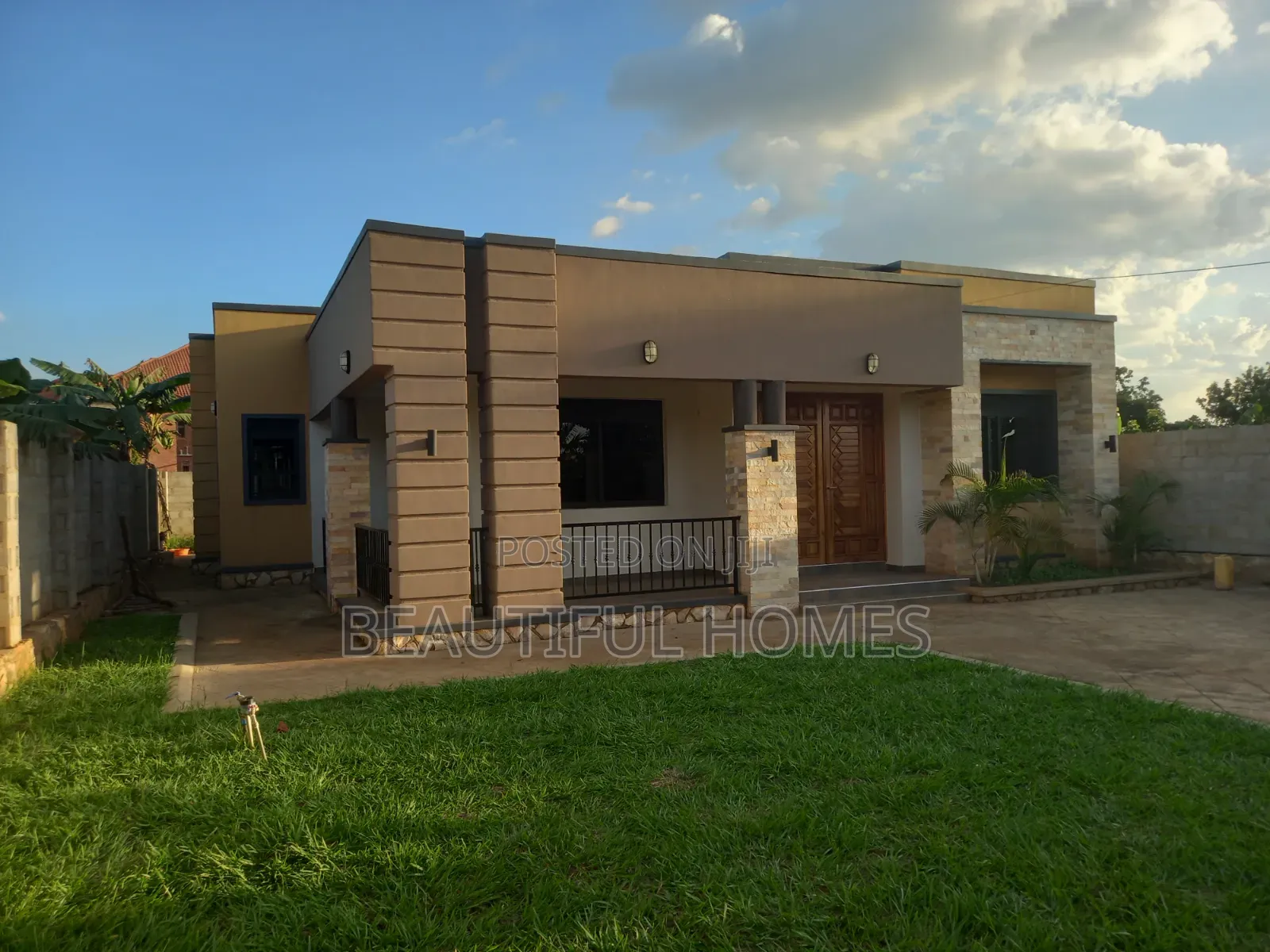 Furnished 3bdrm House in Kijabigyo, Kira for sale