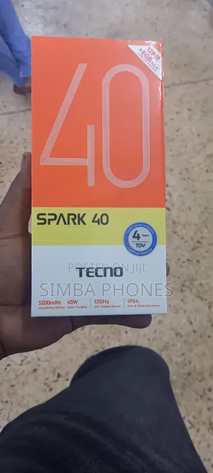 New Tecno Spark 40 256 GB Gold
