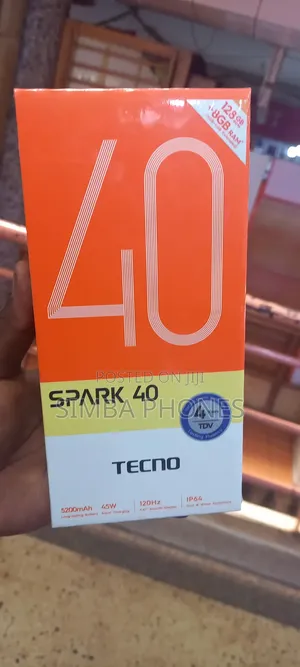 New Tecno Spark 40 128 GB White