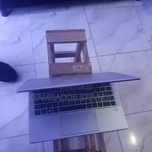 Laptop HP ProBook 450 G7 8GB Intel Core i5 HDD+SSD 1T