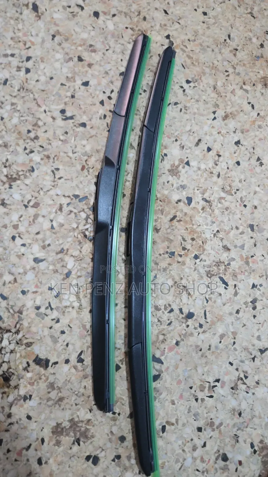 Landcruiser Lc120 Ronaldo Front Windshield Wiper Blades