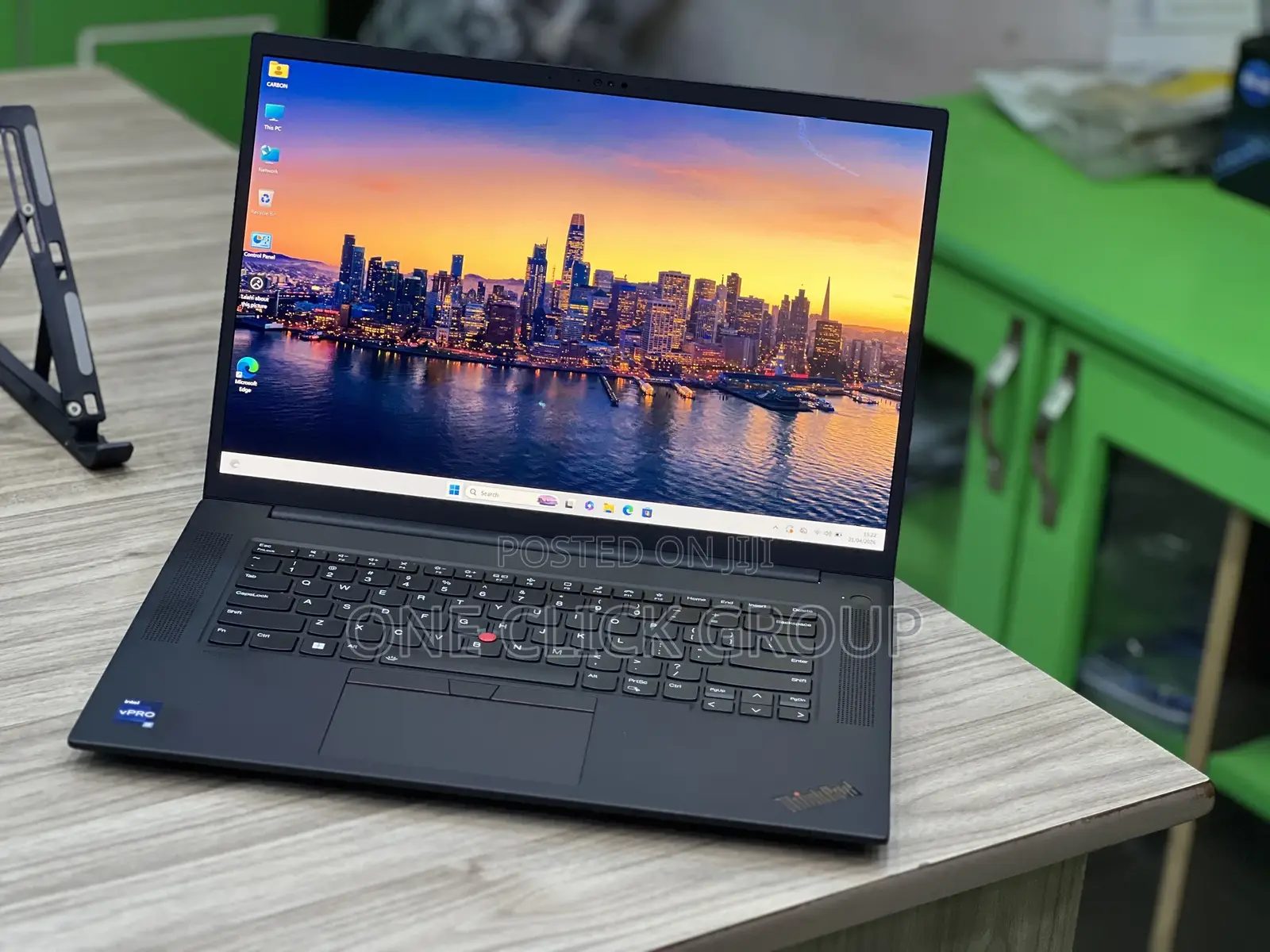 New Laptop Lenovo ThinkPad P1 Gen4 32GB Intel Core i7 SSHD (Hybrid) 1T