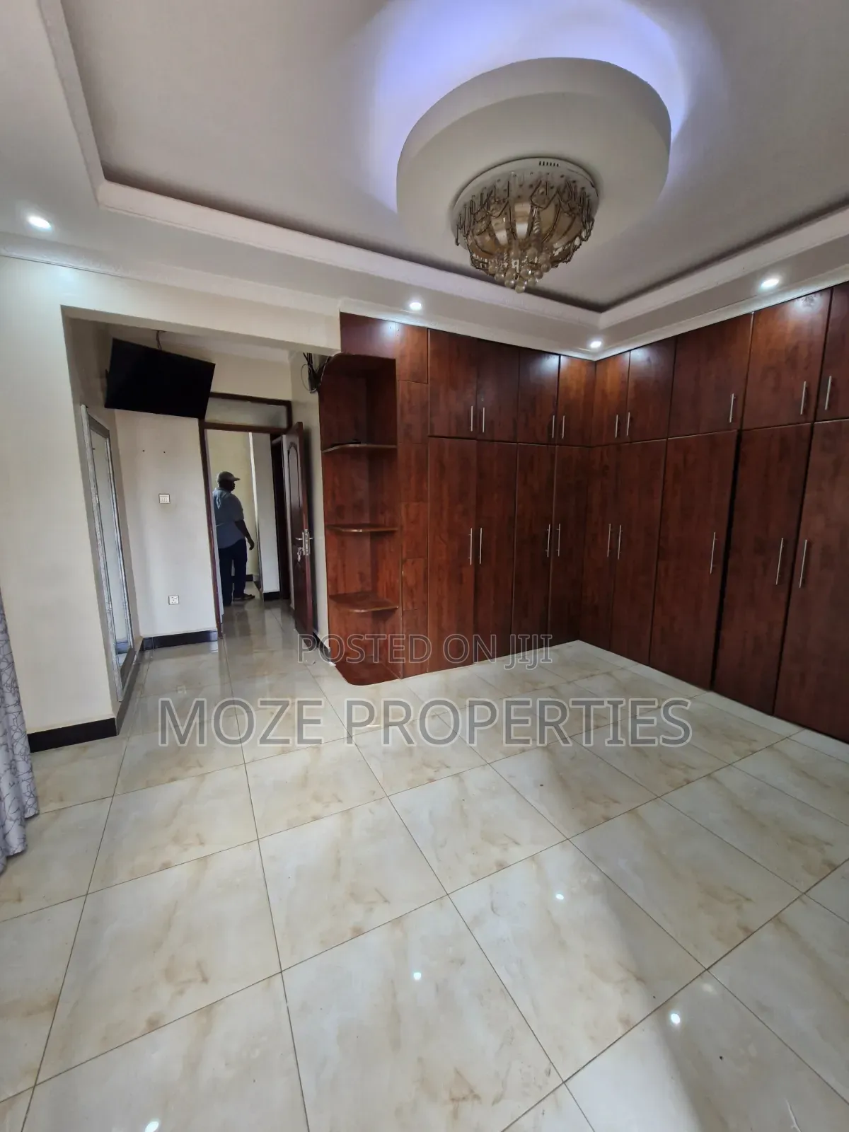 3bdrm Duplex in Kira, Central Division for rent