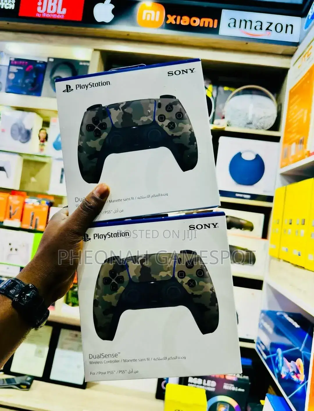 Original Ps5 Game Pads. Controllers