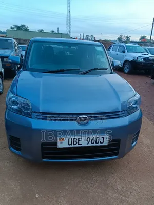 Toyota Corolla Rumion 2010 Blue