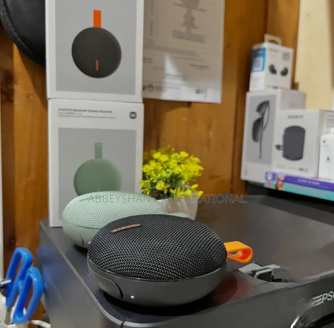 Xiaomi Sound Pocket Wireless Speaker