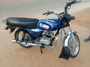 Bajaj Boxer 100 2017 Blue
