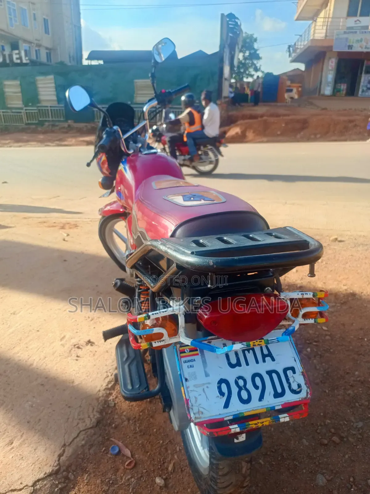 Bajaj CT 125X 2025 Red