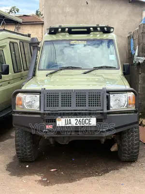 Toyota Land Cruiser 4.5 V8 VXR 2016 Green