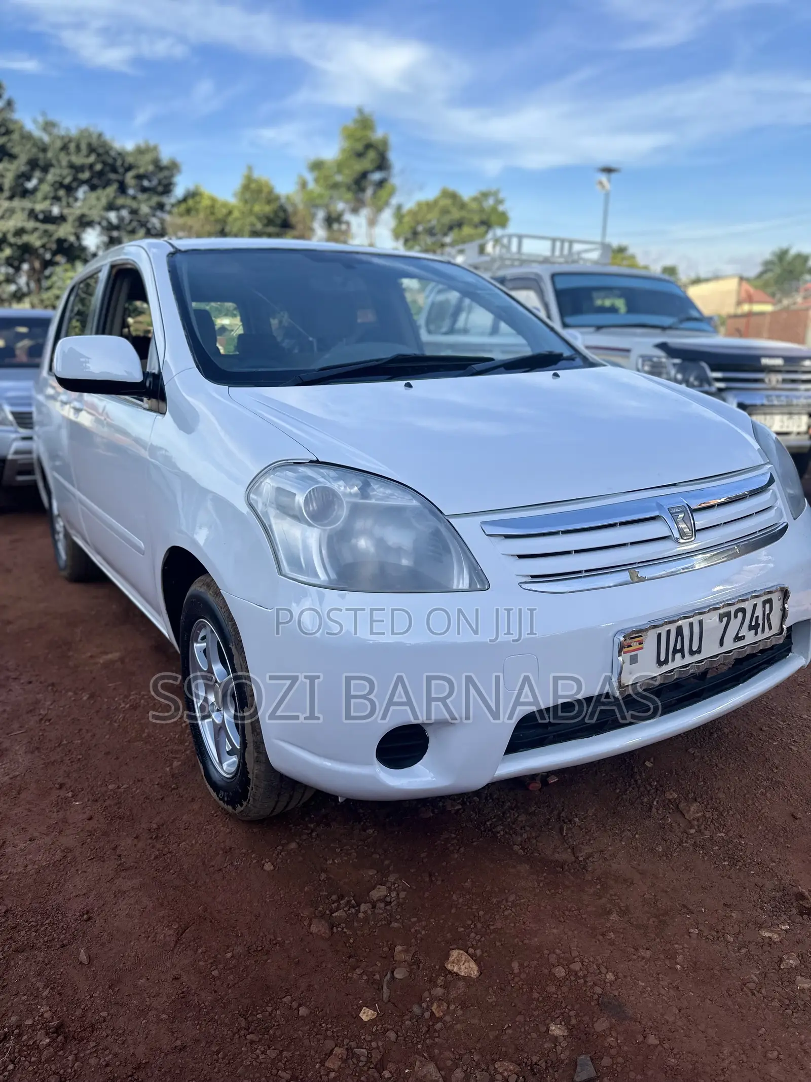 Toyota Raum 2003 White