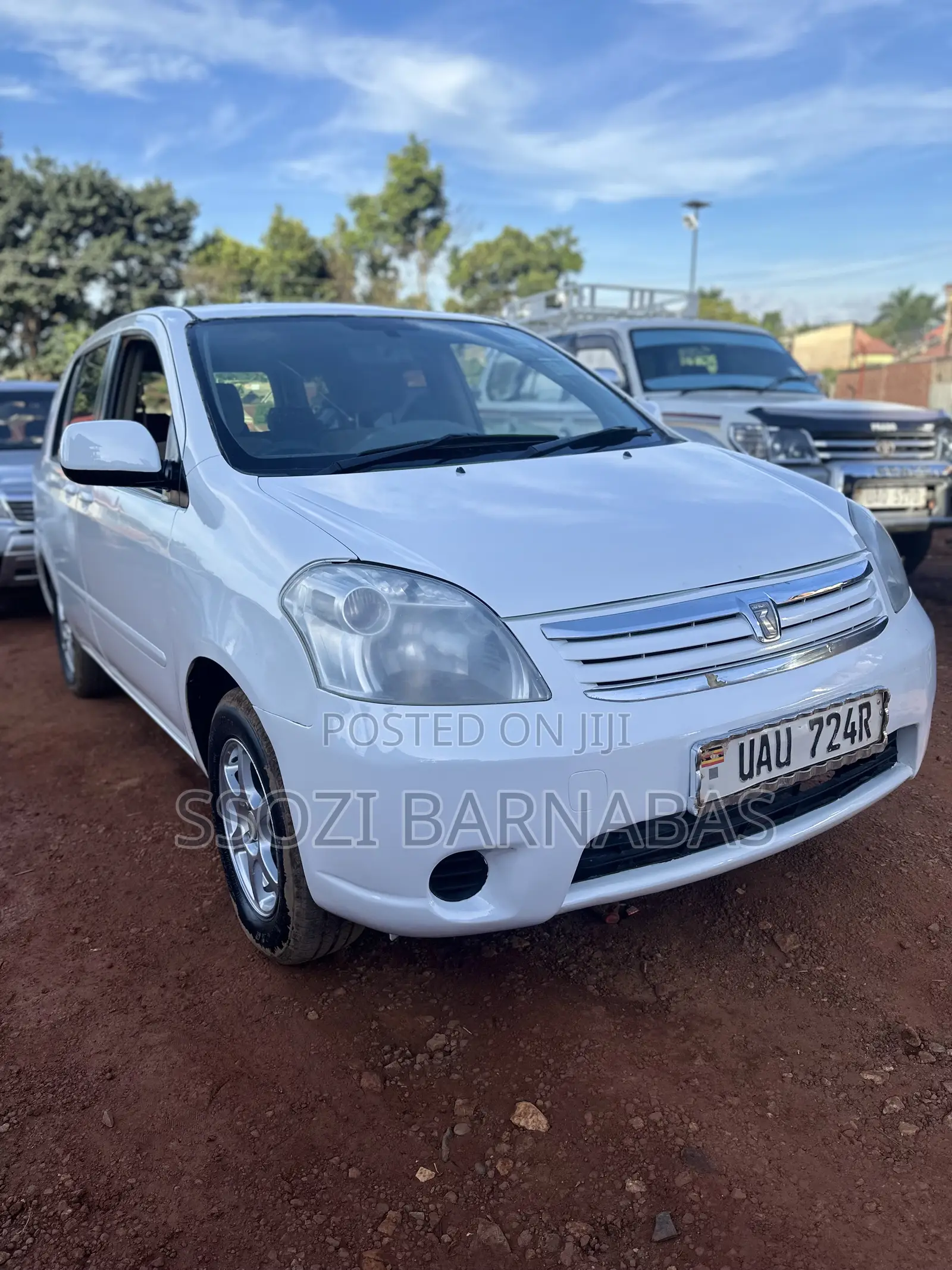 Toyota Raum 2003 White