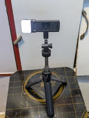 Selfie Stick Tripod S05-S – Led Light, Bluetooth Remote,Adjustable