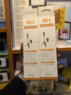 S05-S Selfie Stick – Portable Tripod With Light Remote Control