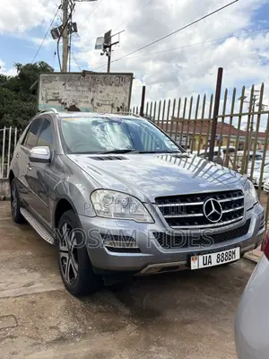 Mercedes-Benz M Class ML 350 4Matic 2010 Gray
