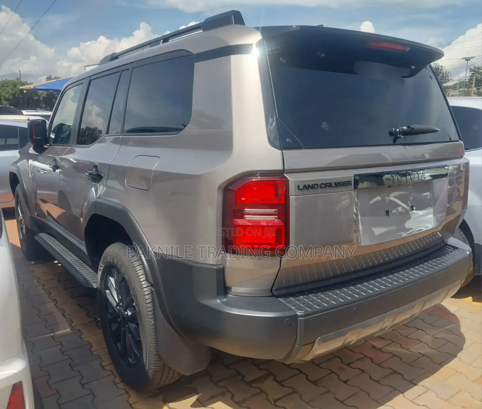 Toyota Land Cruiser 2024 Silver