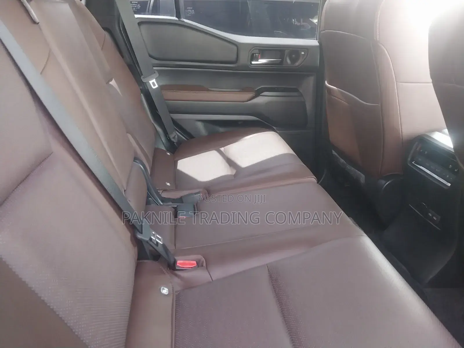 Toyota Land Cruiser 2024 Silver