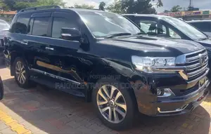Toyota Land Cruiser 2018 Black