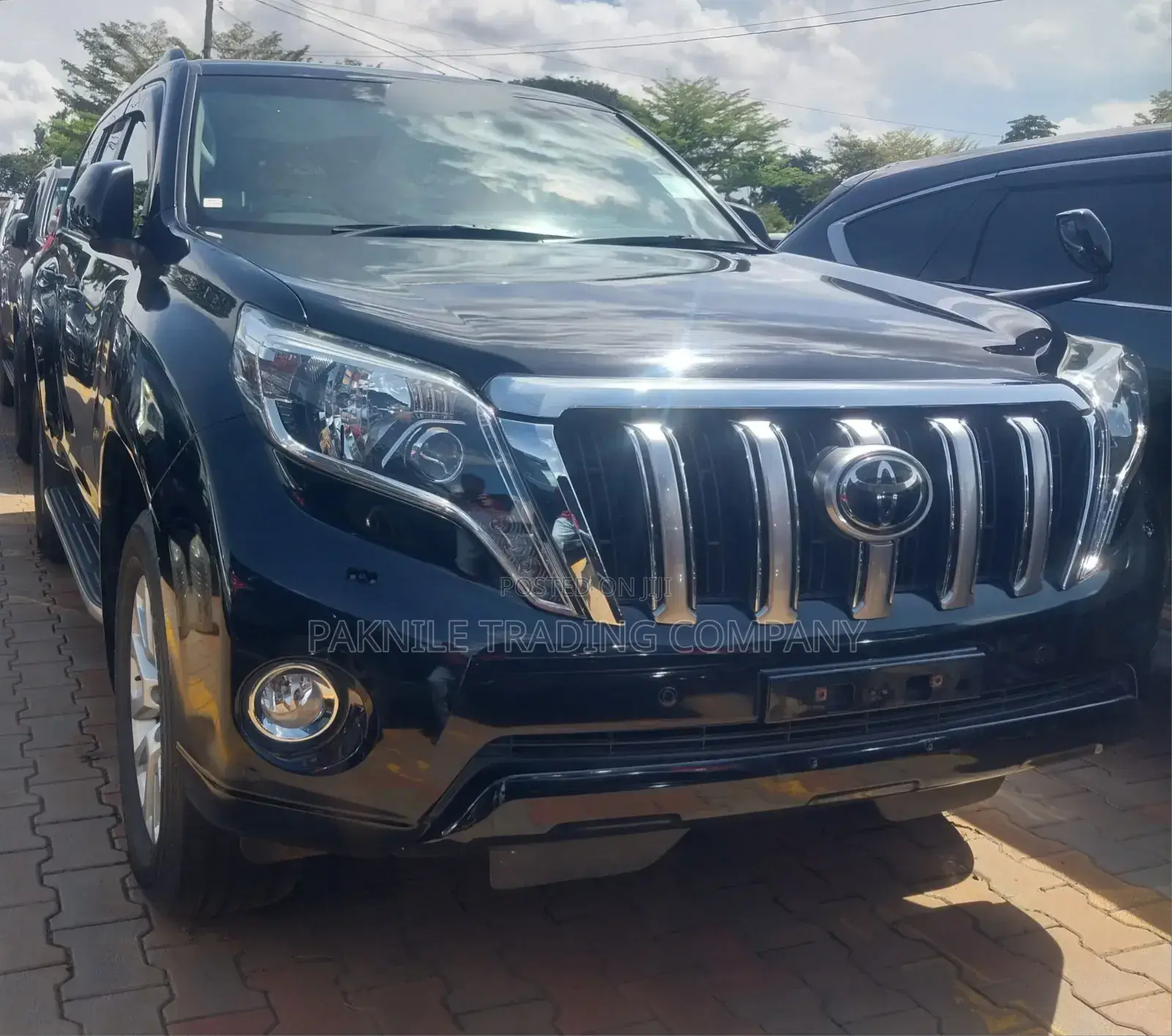 Toyota Land Cruiser 2016 Black