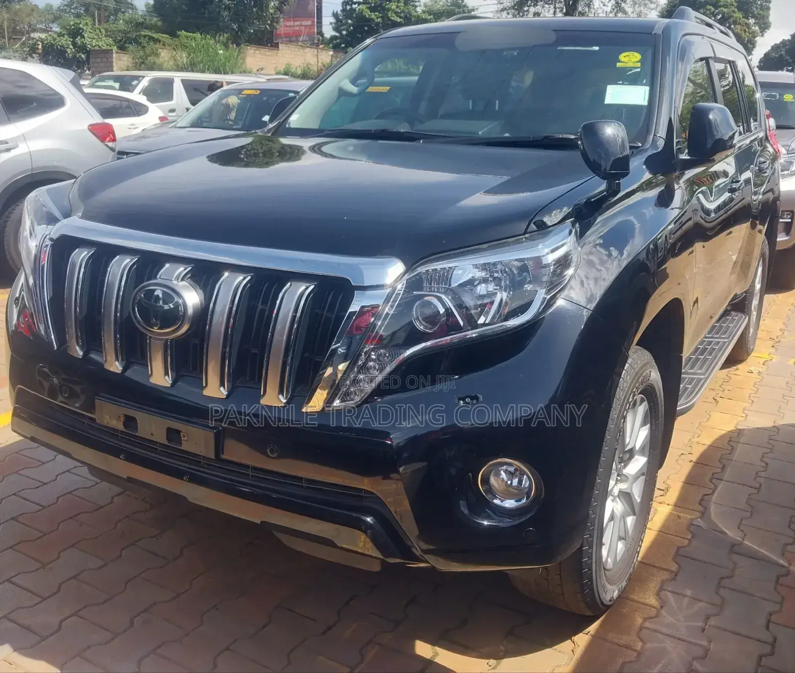 Toyota Land Cruiser 2016 Black