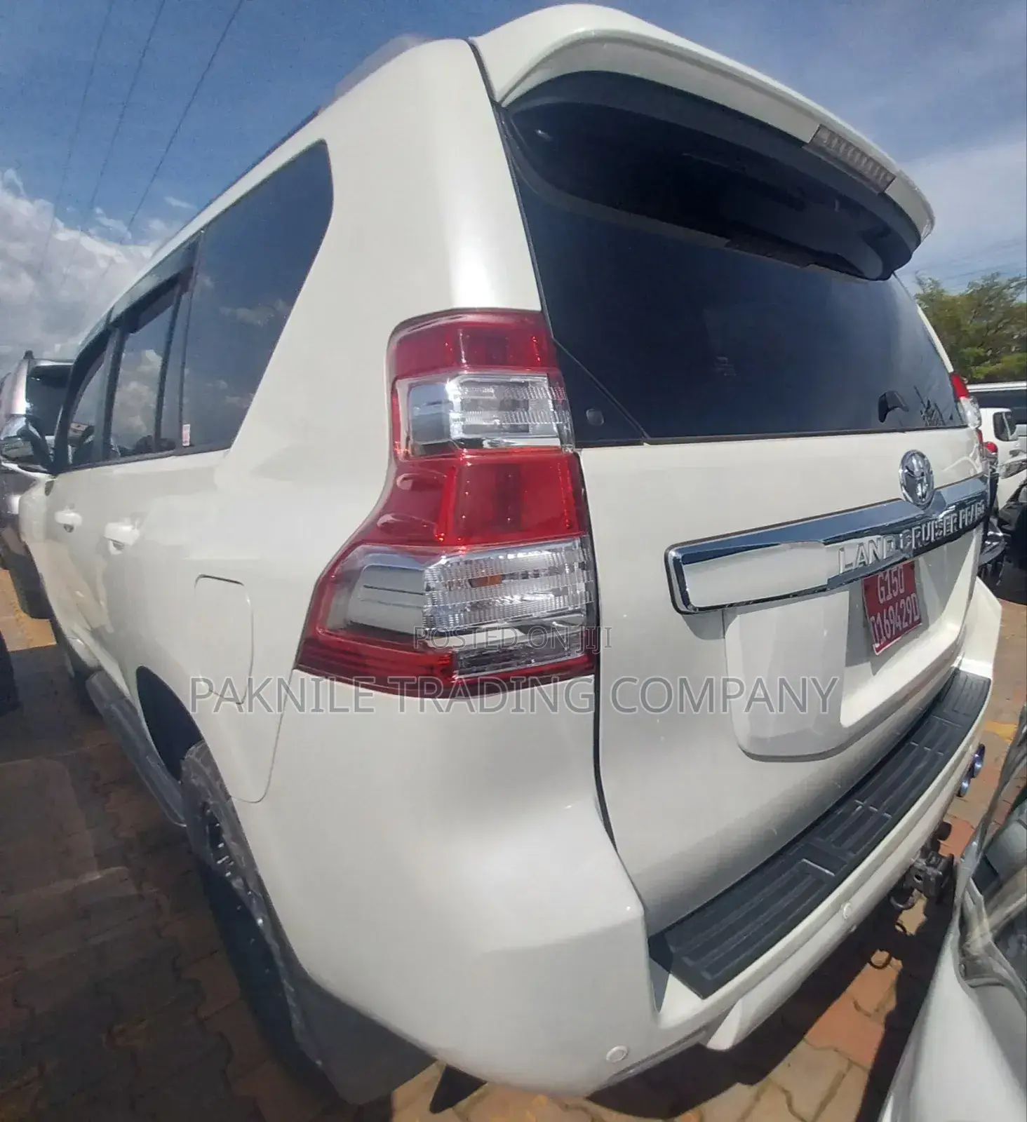 Toyota Land Cruiser Prado 2016 White