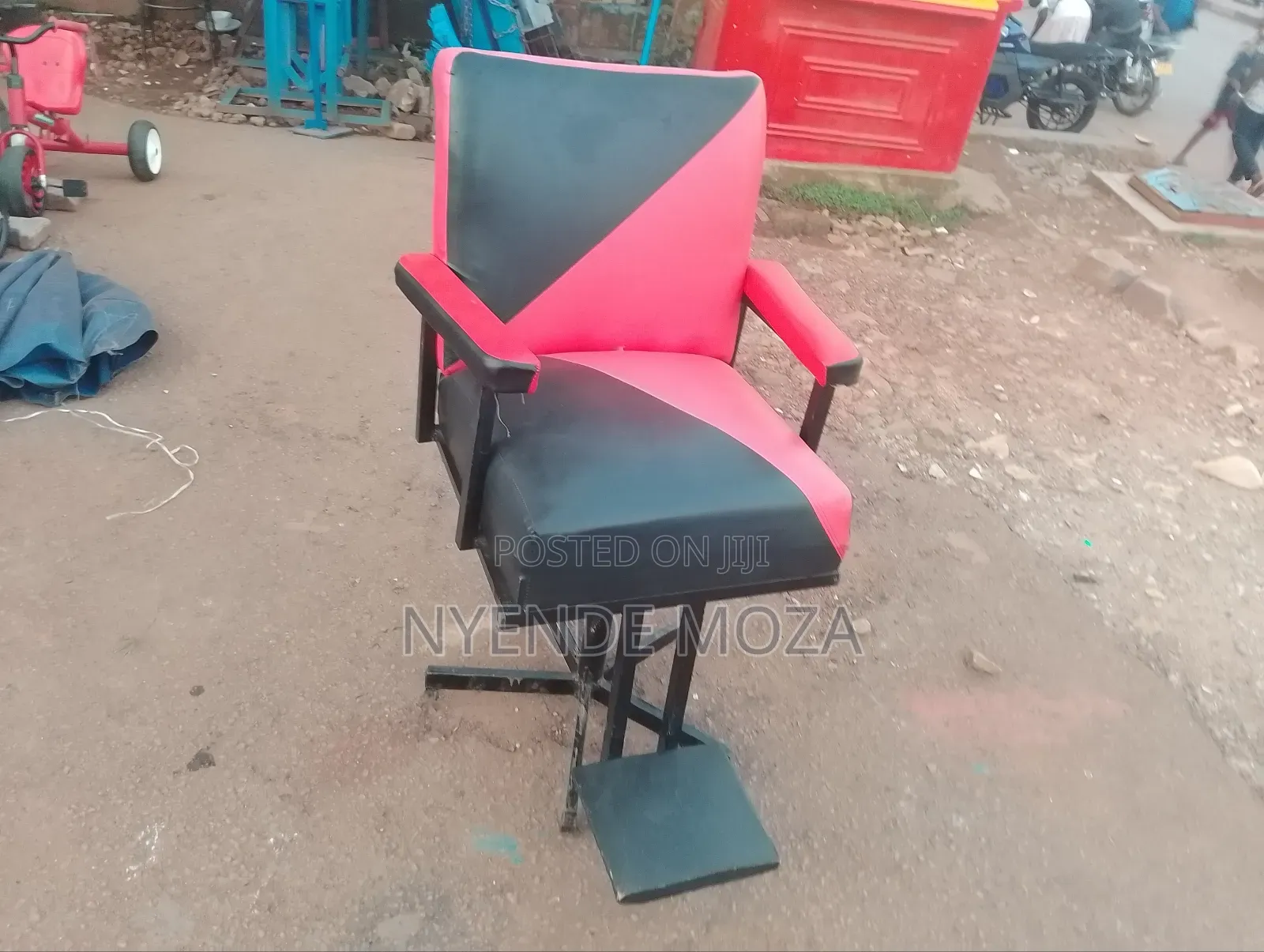 Soft Seat Salon Chairs