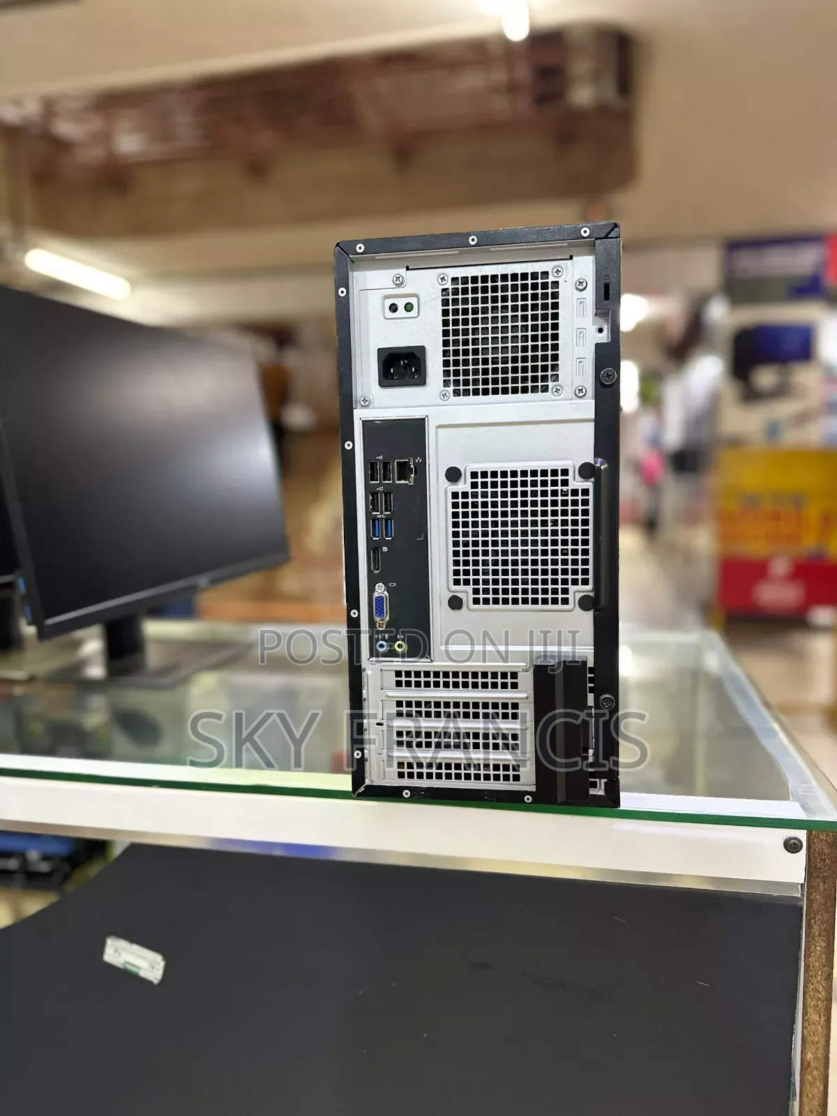 Desktop Computer Dell OptiPlex 3020 8GB Intel Core i5 HDD 1T