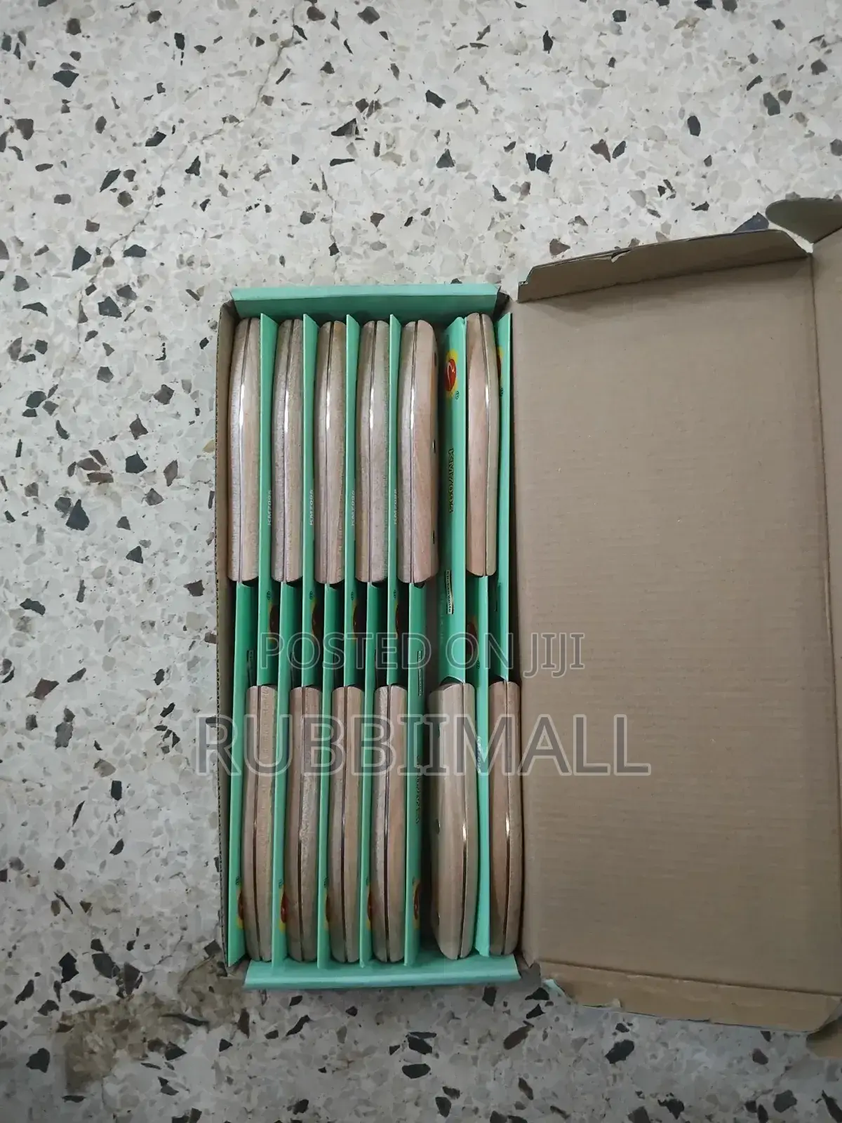 Wooden Handle Knives ~12pc