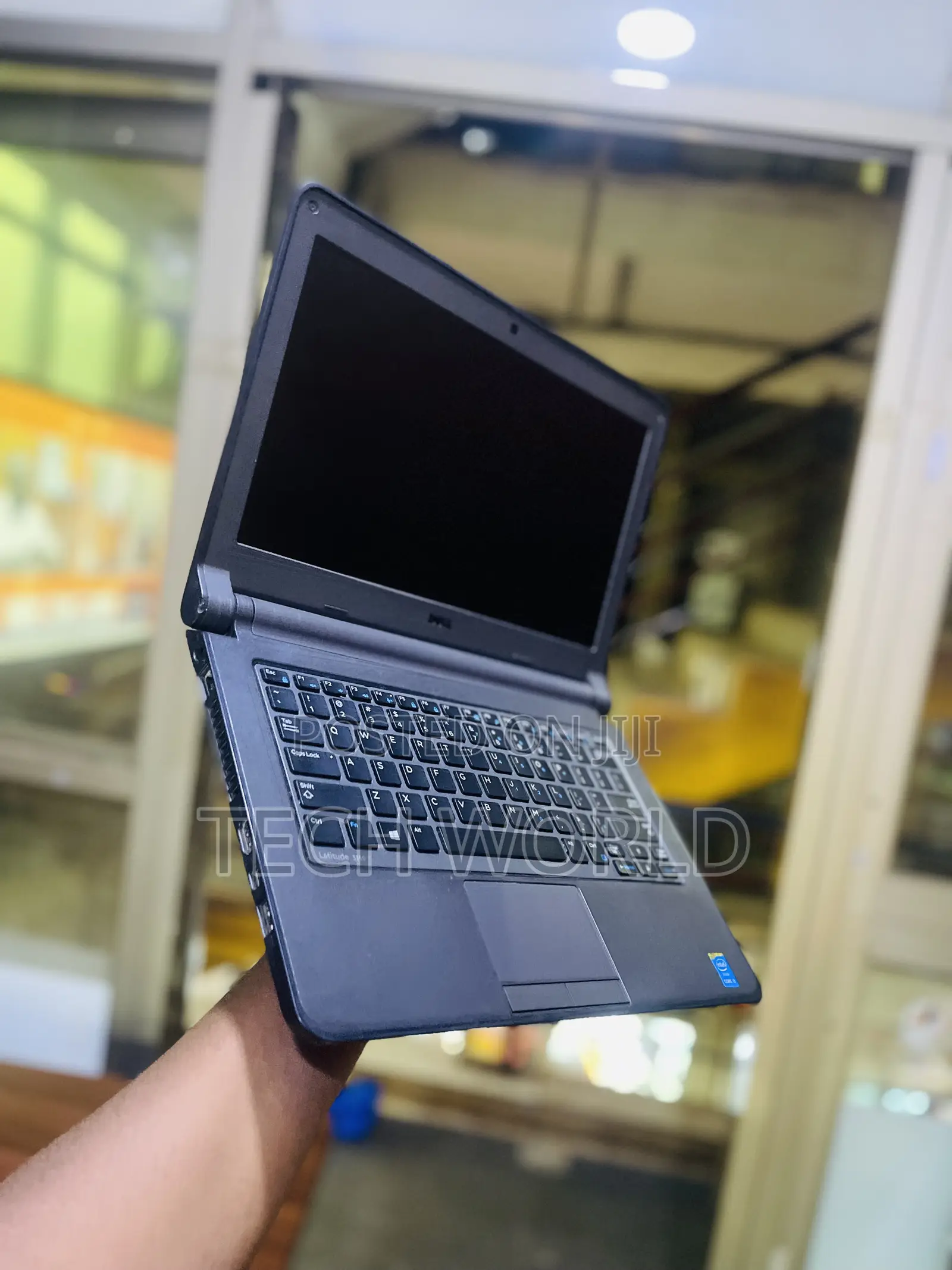 Laptop Dell Latitude 13 3340 4GB Intel Core i5 HDD 500GB