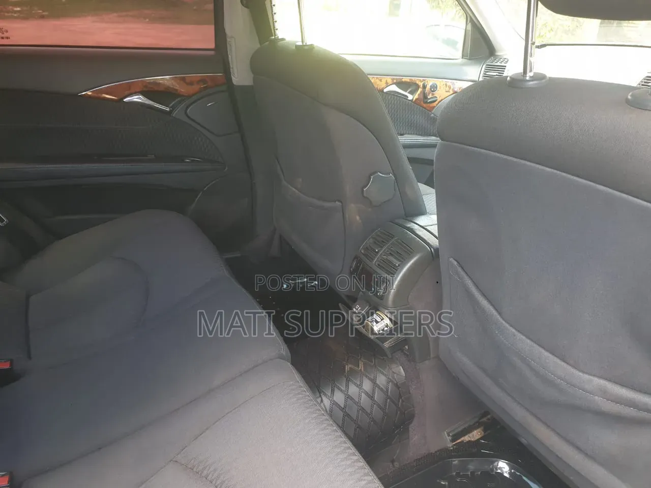 Mercedes-Benz E240 2004 Silver