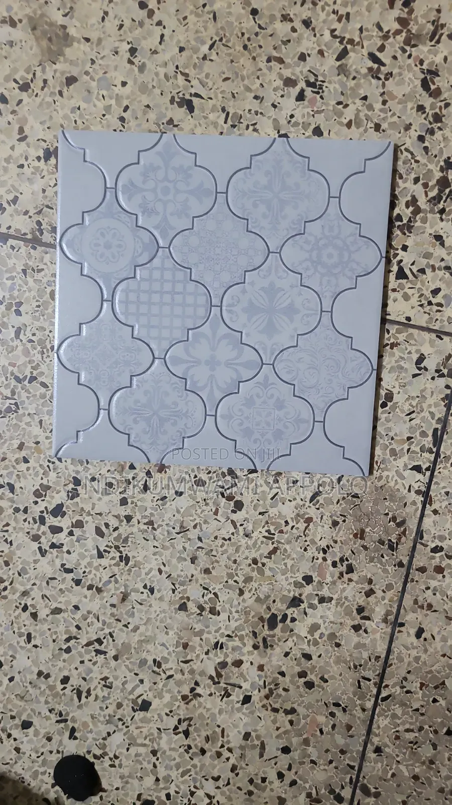 40x40 Floor Goodwill