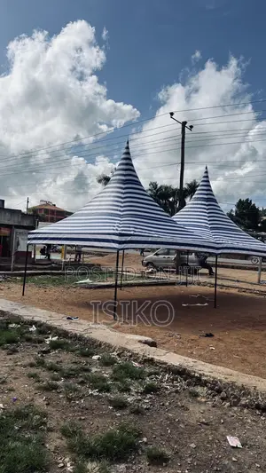 Striped 100 Seater Tent