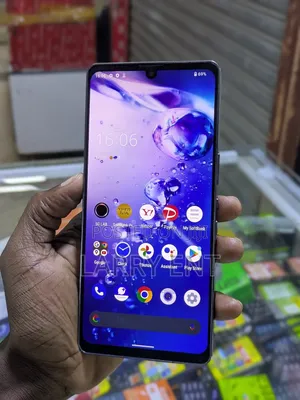 Sharp Aquos zero6 128 GB Black