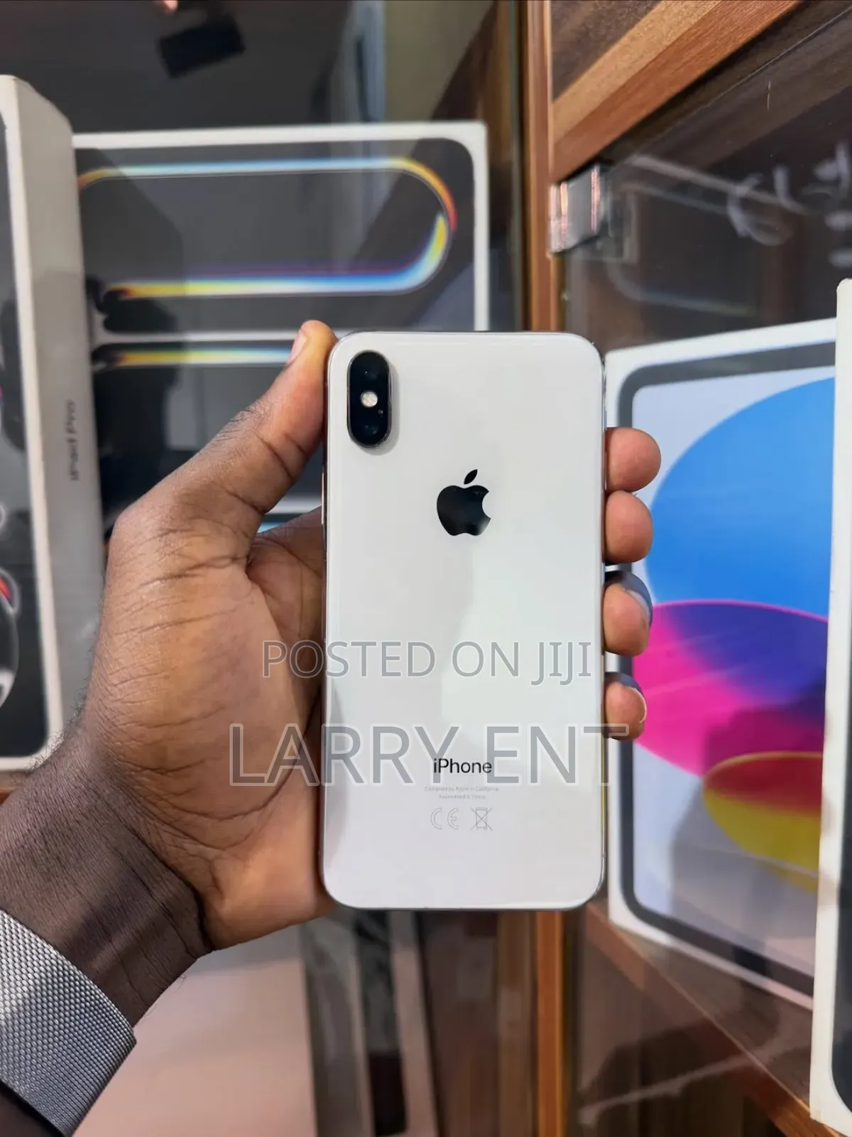 Apple iPhone X 64 GB White