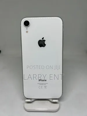 Apple iPhone XR 64 GB White