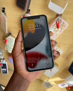 Apple iPhone 11 64 GB Green