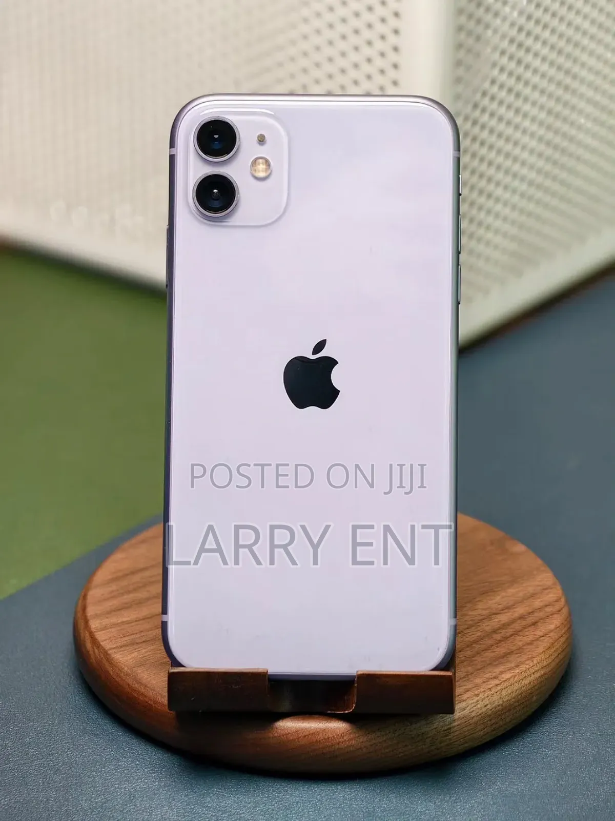 Apple iPhone 11 64 GB White
