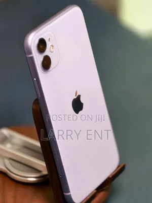 Apple iPhone 11 64 GB White