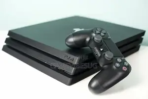 Bold Ps4 Pro : 10 Games 2 Controllers - Tested and Working