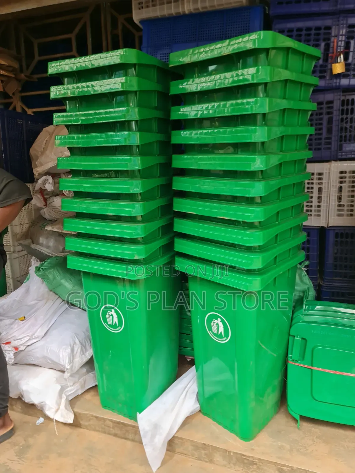 Bonic Green 120litres Plastic Dust Bins Plastic Dust Bins Wheelie