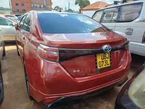 Toyota Sai 2.4 Hybrid FWD 2016 Red